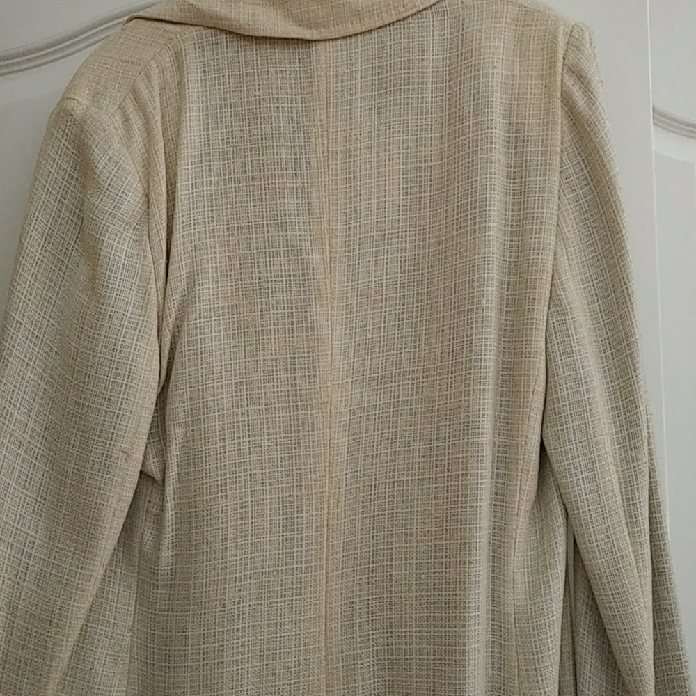 Springtime jacket - Picture 4 of 4